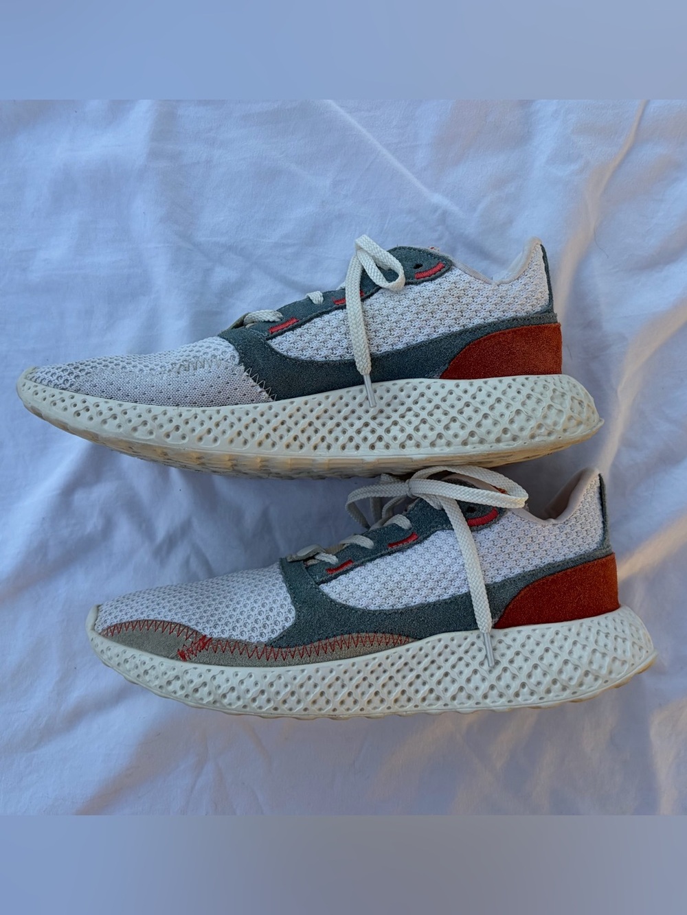 Steve Madden Women’s Knit Sneakers Running Sz 9